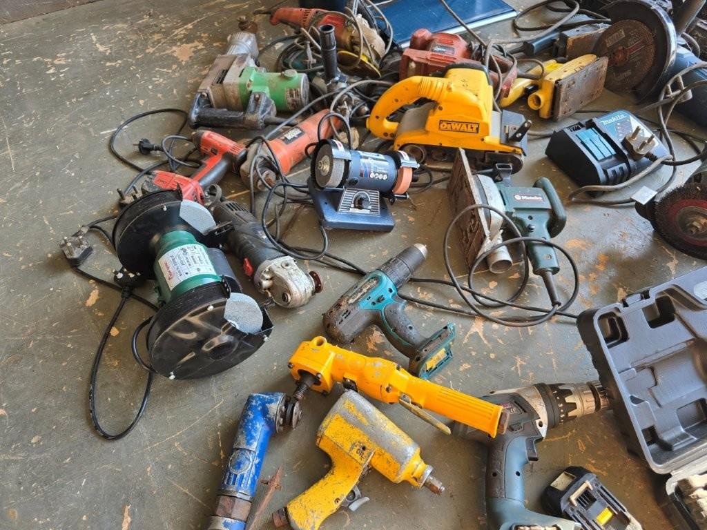 Electrical and Electronic Tools